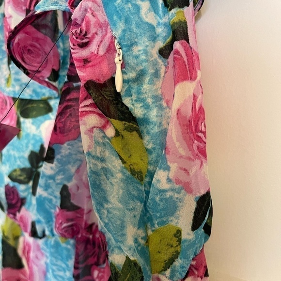 NWT Betsey Johnson Malibu Blue Floral Maxi Size 6 - Picture 3 of 6